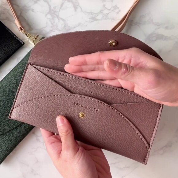 Lark & Ives Vegan Leather Crossbody Wallet NWT - Picture 3 of 16